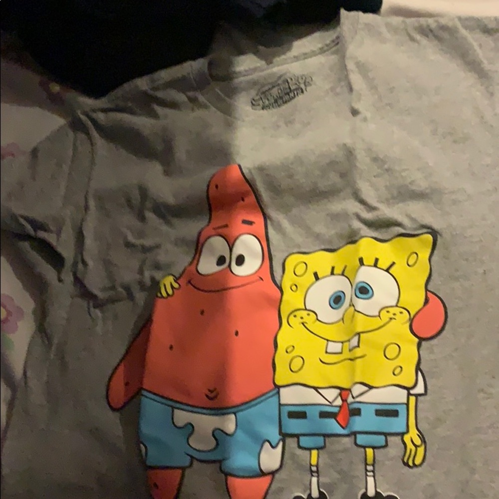 Grey t-shirt